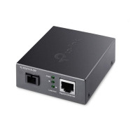 TP-LINK Gigabit WDM Media Converter, Standarde si protocoale: IEEE 802.3, IEEE 802.3i, IEEE 802.3u, IEEE 802.3ab, IEEE 802.3x, IEEE 802.3z, interfata: 1 x Gigabit SC fiber, 1× 10/100/1000 Mbps RJ45, UTP cat 5.