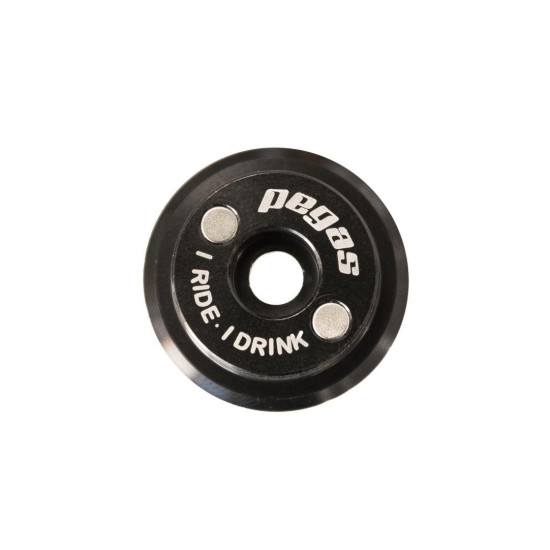 CAPAC TIJA GHIDON BEER CAP XHS-16, ALUMINIU CNC, 2 MAGNETI, PENTRU TIJA GHIDON 1-1/8, DIAMETRU 31.8MM, SURUB M6X30MM INCLUS, NEGRU CAPAC TIJA GHIDON BEER CAP XHS-16, ALUMINIU CNC, 2 MAGNETI, PENTRU TIJA GHIDON 1-1/8, DIAMETRU 31.8MM, SURUB M6X30MM INCLUS, NEGRU